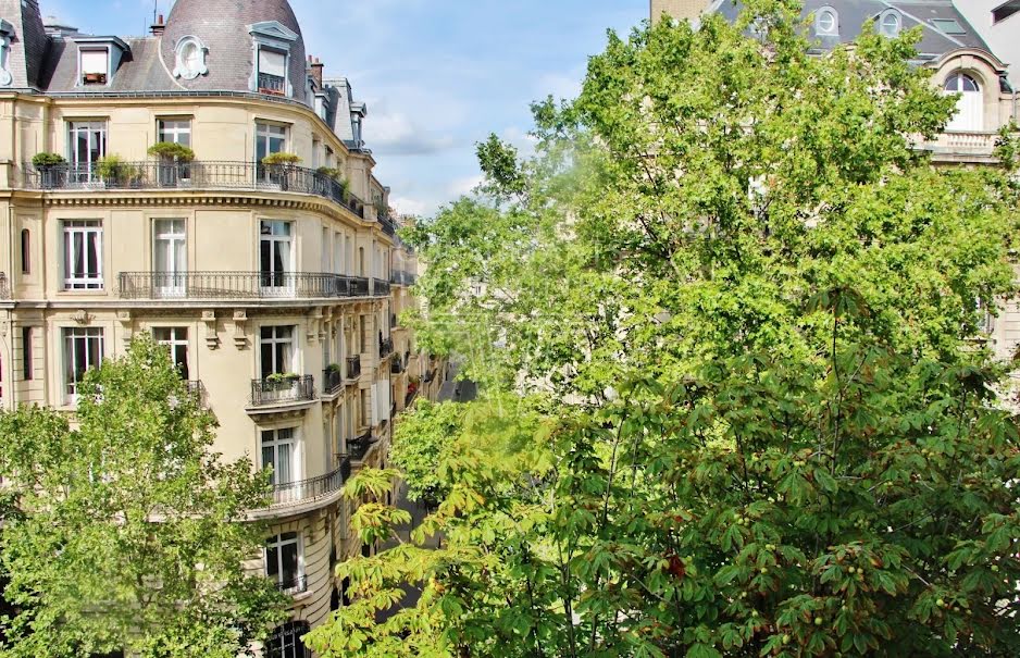 Vente appartement 3 pièces 67.8 m² à Paris 17ème (75017), 830 000 €