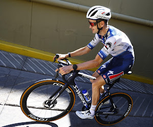 Ploegmaat Pieter Serry twijfelt aan kopman Evenepoel voor tijdrit en noemt zijn grote favoriet