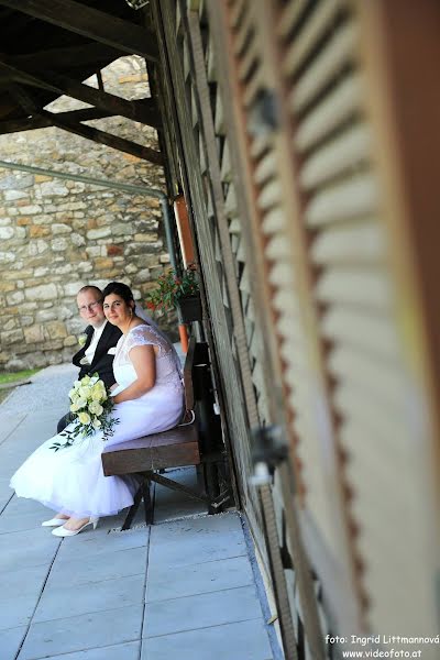 Fotografo di matrimoni Ingrid Littmannová (fotolittmannova). Foto del 4 maggio 2023