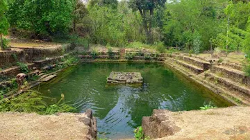 unexplored-places-goa_netravali_bubbling_lake_goa_image