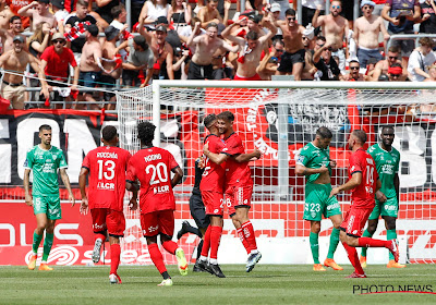 Saint-Etienne débute très mal sa campagne en Ligue 2 