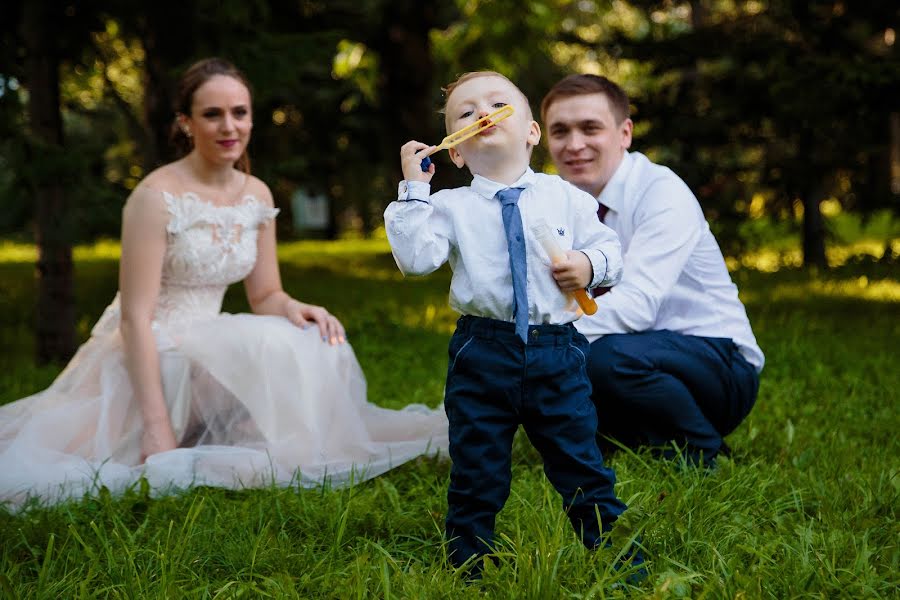 Fotógrafo de casamento Aleksandr Ulatov (ulatov). Foto de 26 de setembro 2017