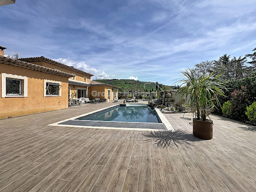 House with swimming pool and wooden terrace - House purchase in Saint-Cézaire-sur-Siagne, 8 rooms, 5 bedrooms