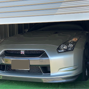 NISSAN GT-R R35