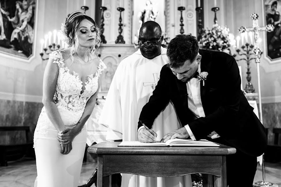 Wedding photographer Lorenzo Loriginale (lorenzoloriginal). Photo of 21 February