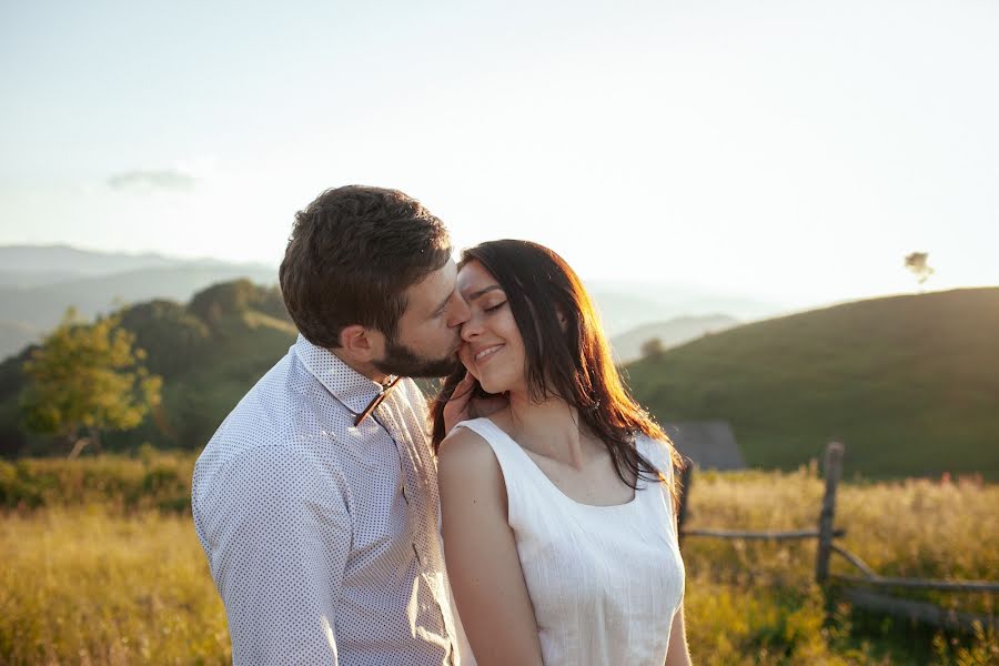 Wedding photographer Vasiliy Kazanskiy (vasilyk). Photo of 22 September 2015