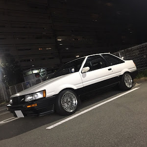 カローラレビン AE86