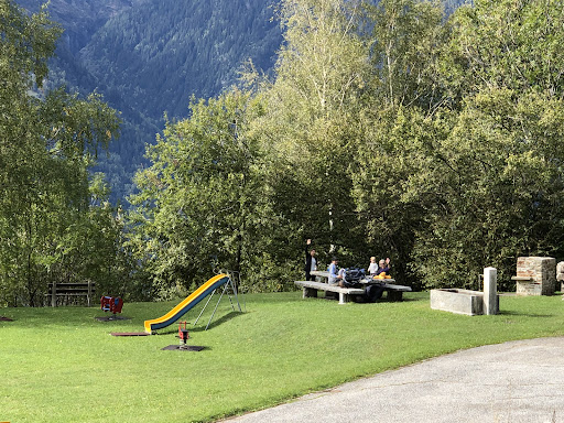 Rastplatz lädt zur Pause ein