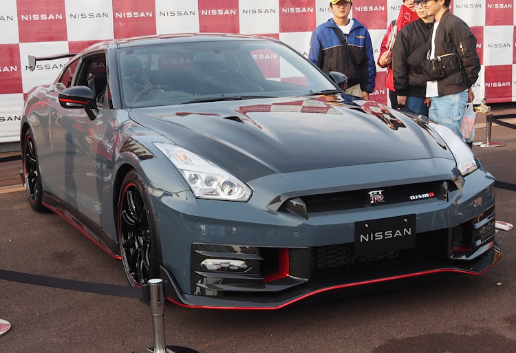 エルグランドの11月もよろしくお願いします・モビリティリゾートもてぎ・スーパーGT観戦に関するカスタム事例の投稿画像6枚目