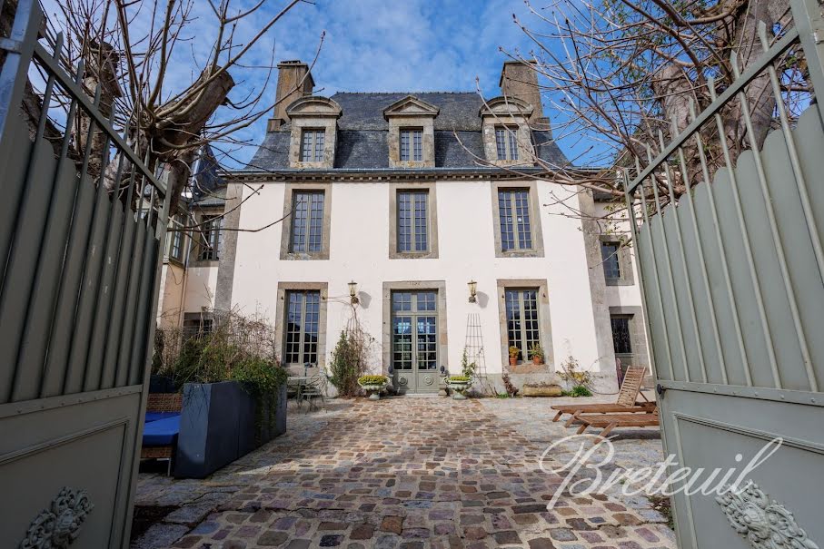 Vente maison 11 pièces 435 m² à Saint-Malo (35400), 2 730 000 €