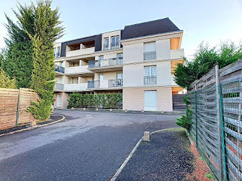 parking à Saint-Jean-le-Blanc (45)