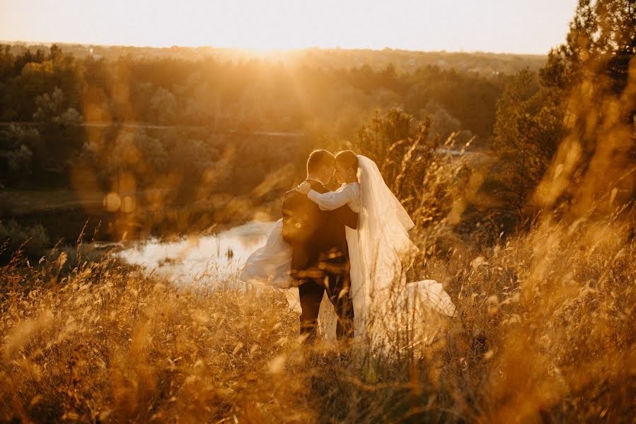 Fotografo di matrimoni Max Cristalov (cristalov). Foto del 12 giugno 2023