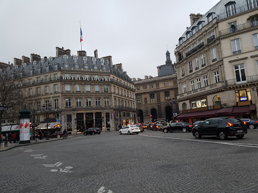 Souvenir de Paris... Place Andre Malraux, Fontain Fee