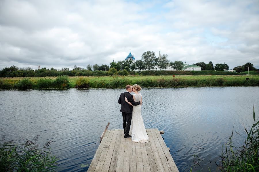 Fotografo di matrimoni Vladimir Nikonov (peregrin). Foto del 4 marzo 2018