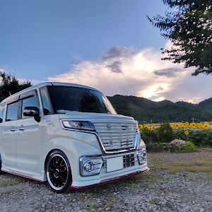 スペーシアカスタム MK53S