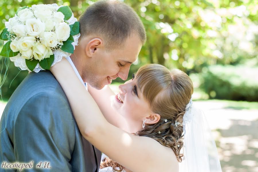 Fotógrafo de casamento Aleksandr Nesterov (nesterov2012). Foto de 7 de setembro 2016