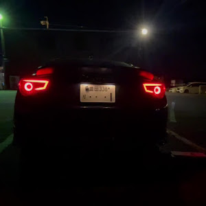 86 ZN6