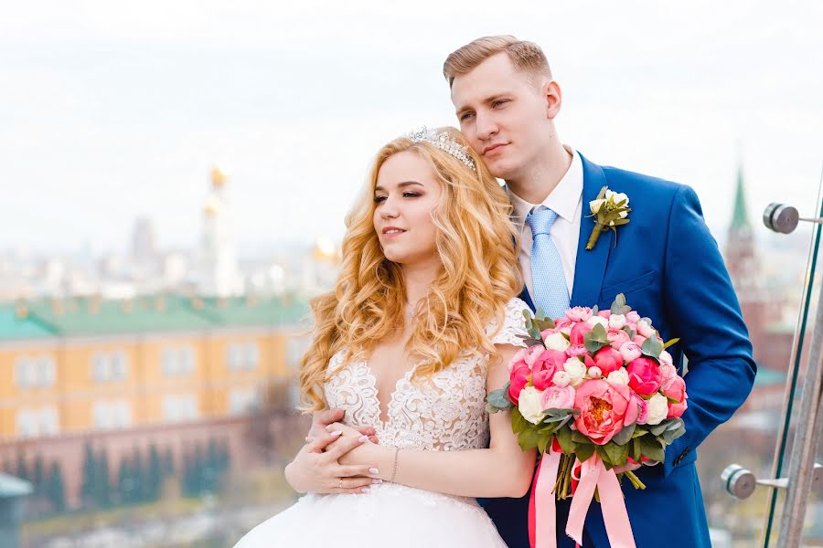 Svatební fotograf Darya Luneva (photodl). Fotografie z 5.května 2018