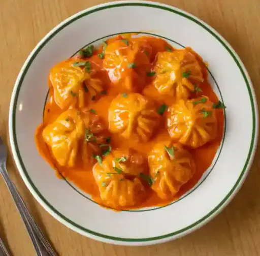 Veg Gravy Momos