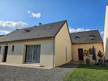 maison à Saint-Germain-du-Puy (18)