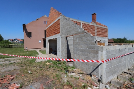 Ekološki ustanak pozvao aktiviste i građane u Gornje Nedeljice zbog pokušaja rušenja kuća