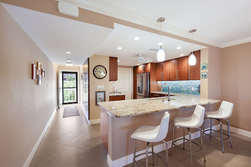 Apartment 4