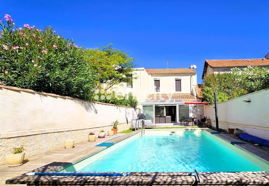 Vente maison 4 pièces 94 m² à Avignon (84000), 335 000 €