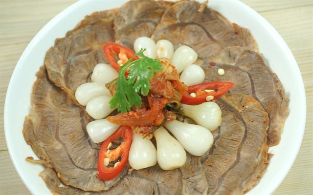 Bắp Bò Ngâm Nước Mắm Chua Ngọt