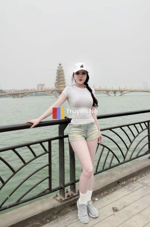 Lễ Đính Hôn Đầy Nước Mắt