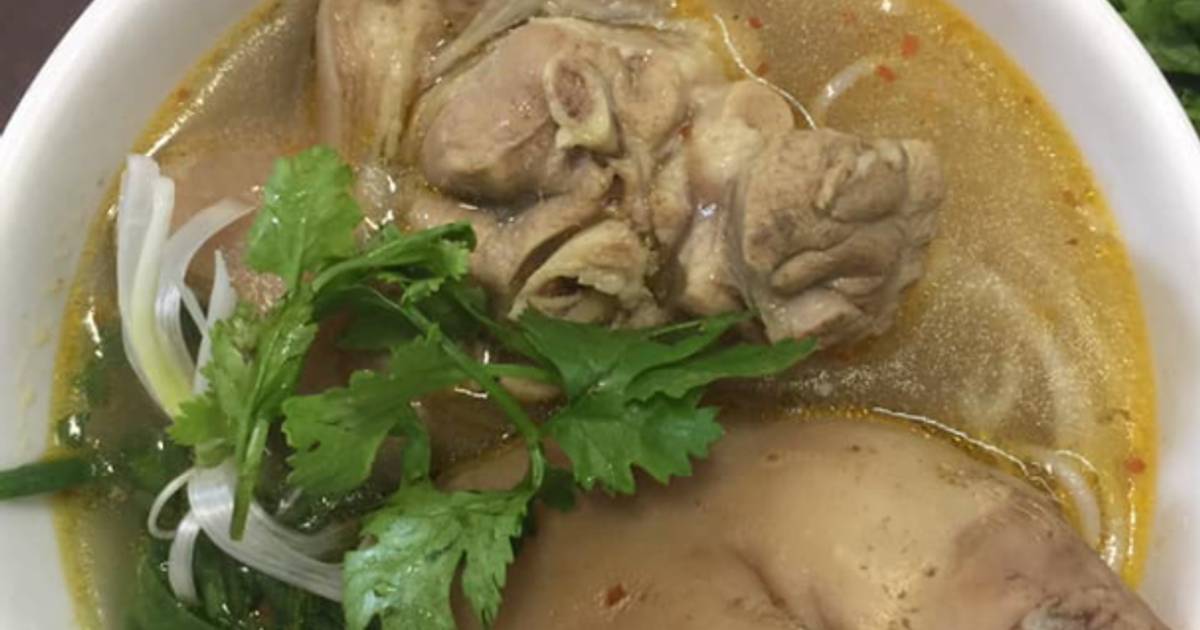 Bún giò heo