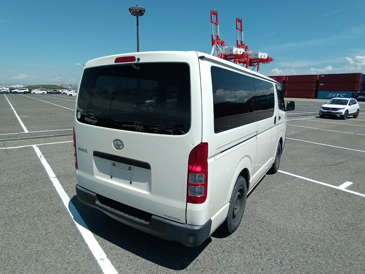 Toyota Hiace