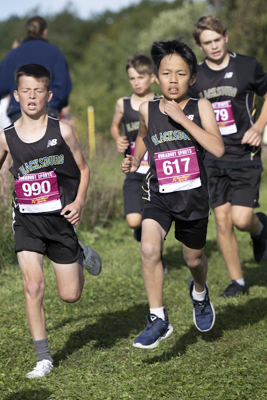 Photo from MS: Cross Country of Aaron Wang
