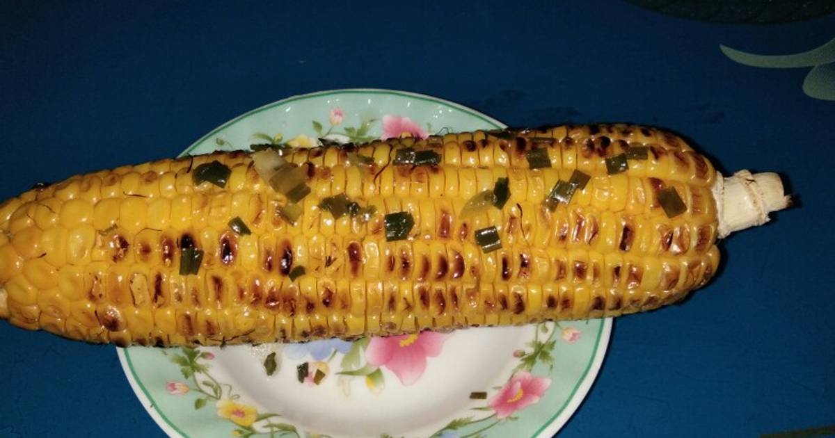 Trái bắp nướng cháy mỡ hành