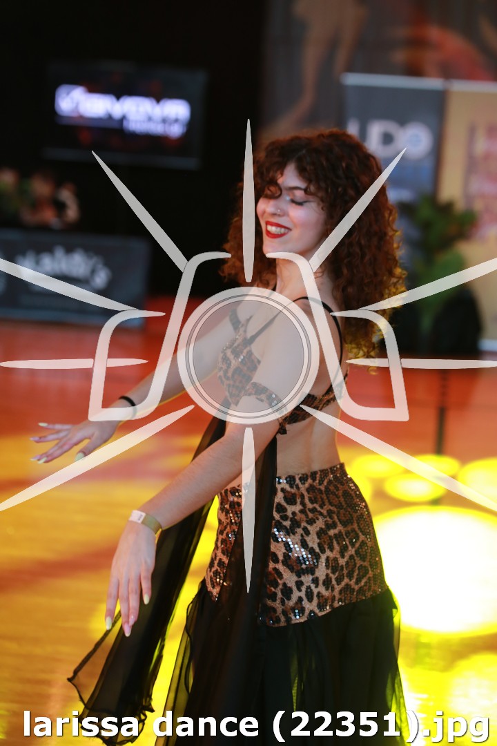 larissa dance (22351).jpg