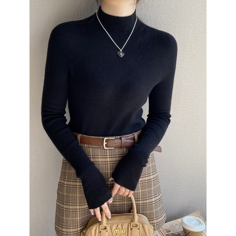 Women's Knit Sweater, Crew Neck, Long Sleeve, Fitted