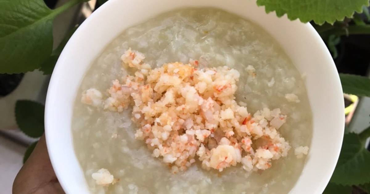 Cháo mướp hương nấu tôm cho bé ăn dặm