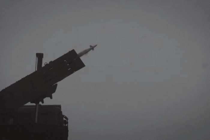 Pháo phản lực đa năng nhăm nhe đoạt ngôi 'hỏa thần' của HIMARS - Báo Tri thức &amp; Cuộc sống