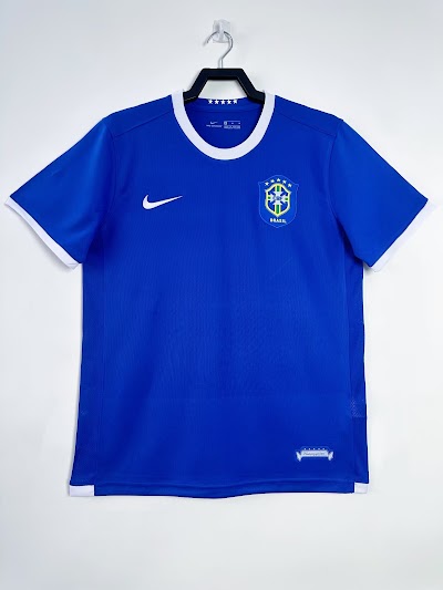 Retro 2006 Brasil Visitante @lumorasports.jpeg