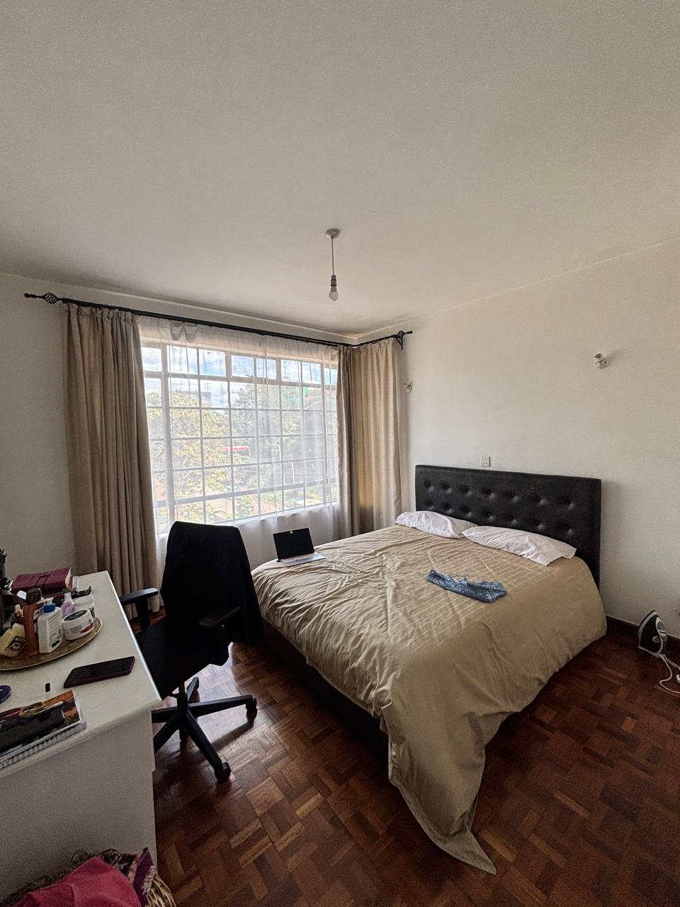 2-Bedroom Apartment with Balcony — photo 9 of 10