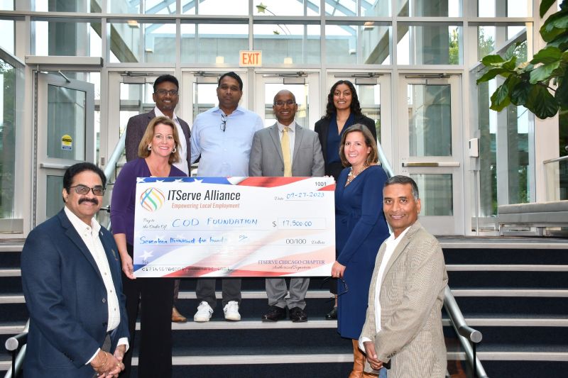 ITServe Alliance Chicago Chapter Donates $17,500 Towards STEM Scholarship To DuPage Community College