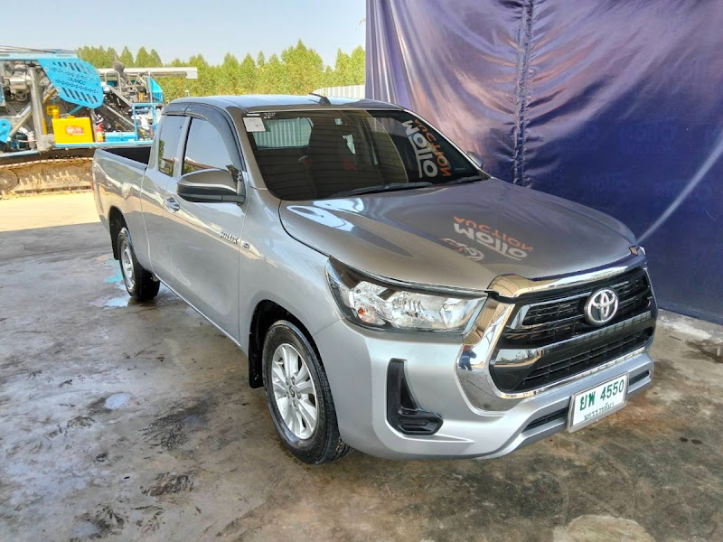 TOYOTA HILUX REVO