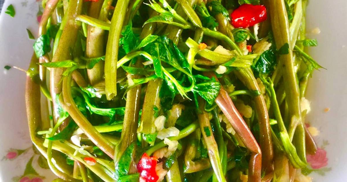 Rau muống nguyên cọng bóp sổi
