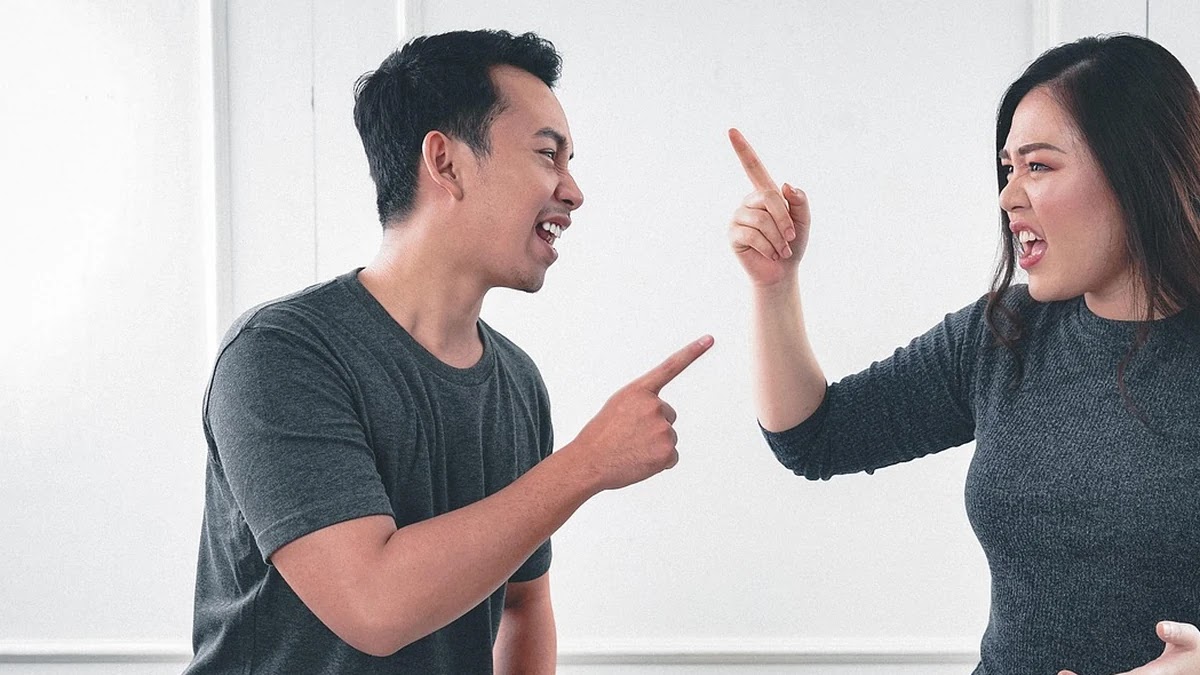 위자료 청구 갈등에서 회피형과 불안형 애착 간 차이점 이해하기