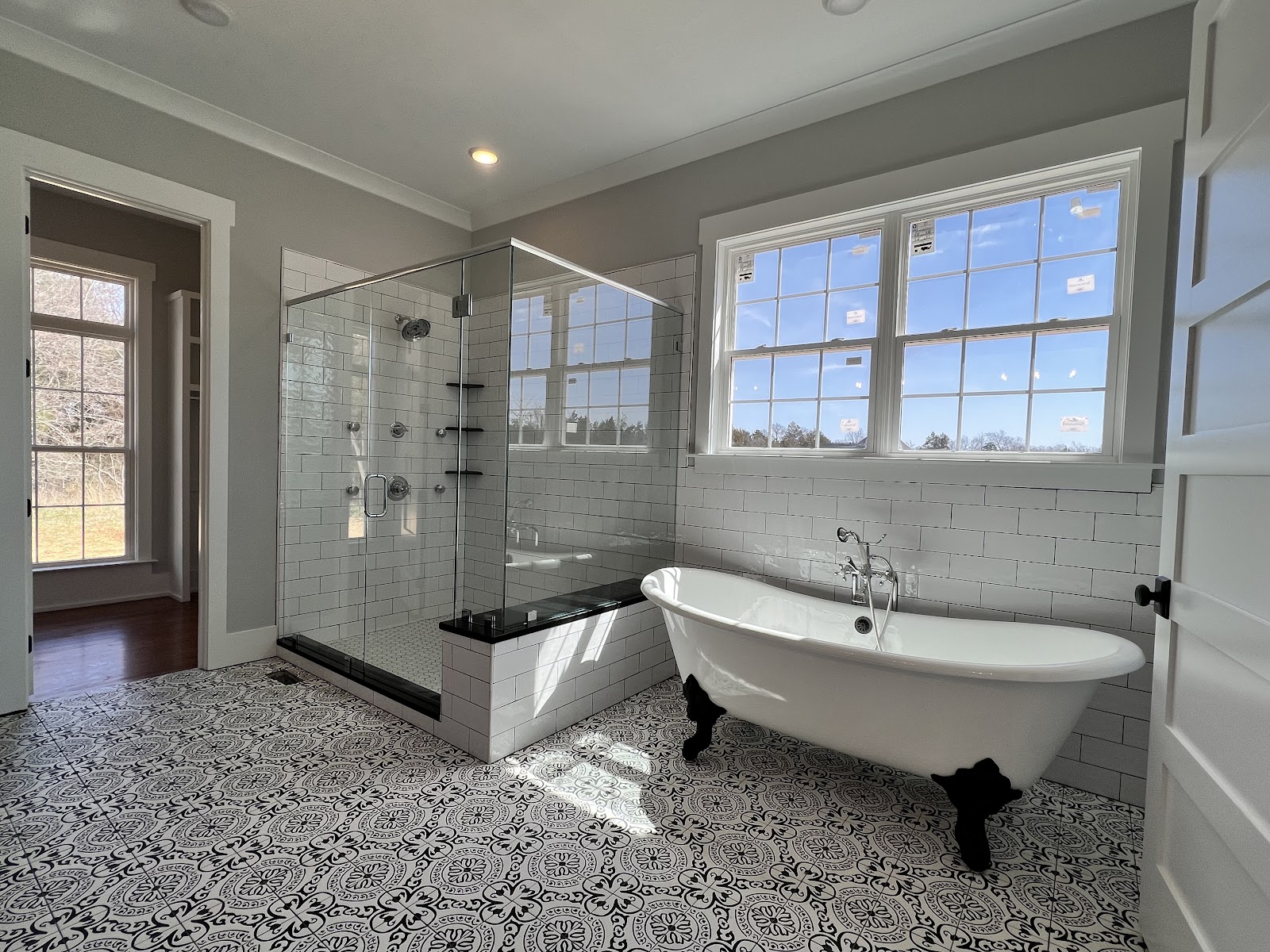 Craftman Home: Residential Construction in Rural & Scenic Regions (project photo 5)