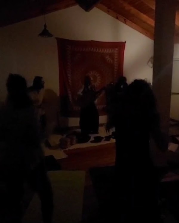Concierto de Mantras y Armonización Sonora