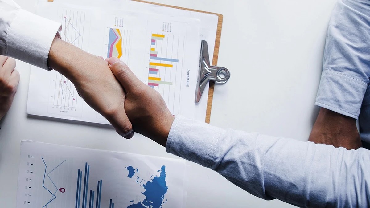 채무 조정 신청 전후 소비자 심리 패턴과 구매 행동 차이