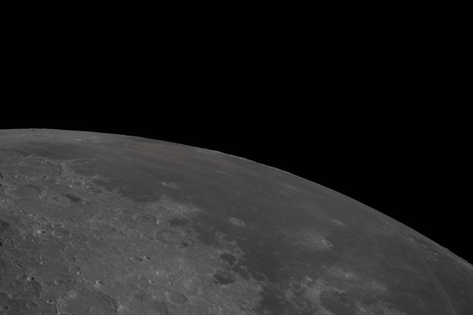 Curved Lunar Horizon - Space Photography 5K Wallpaper (5297x3531)