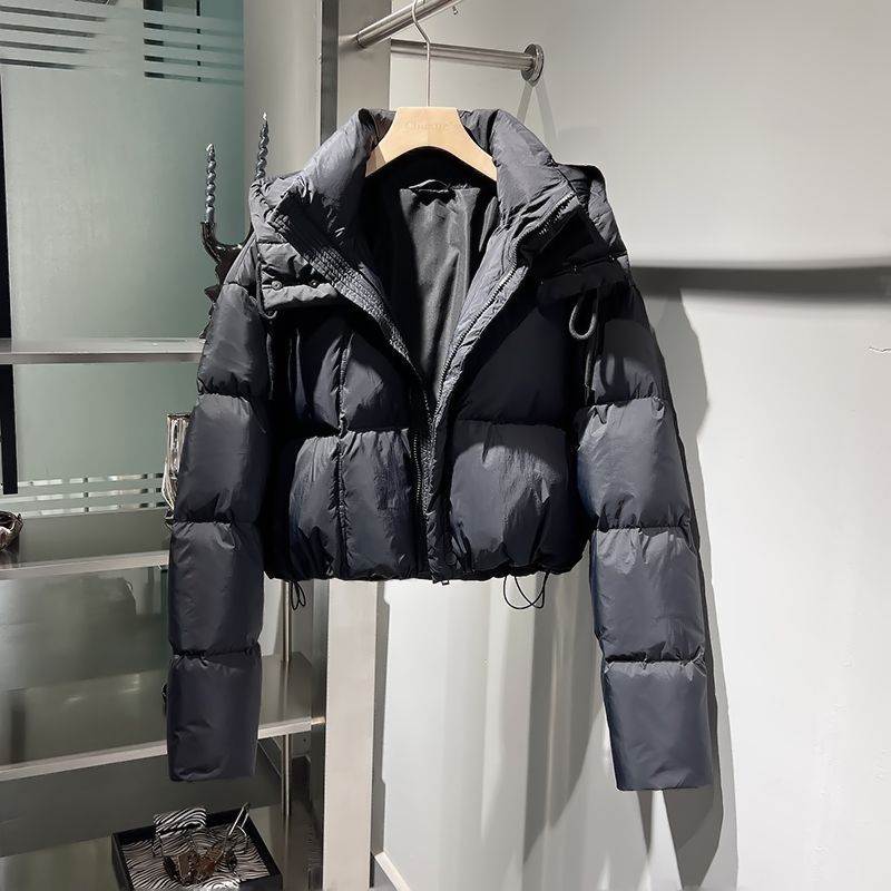 Short women's quilted jacket, high-waisted, padded