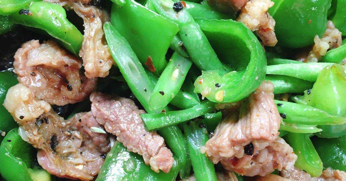 Thịt bò xào ớt chuông xanh và đậu ve