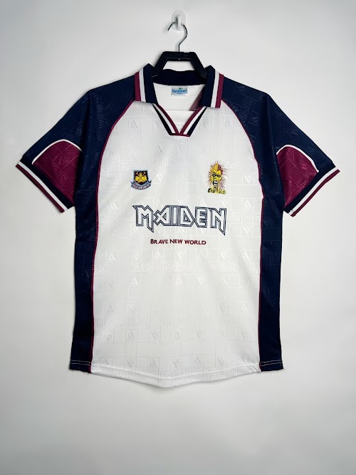 Partido del West Ham como visitante en 1999.jpeg